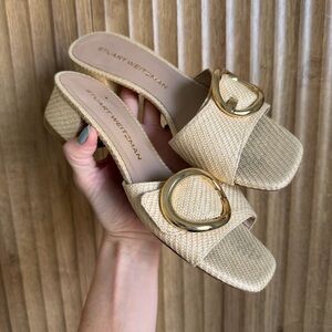 STUART WEITZMAN Benni Raffia Buckled Kitten Heeled Sandals